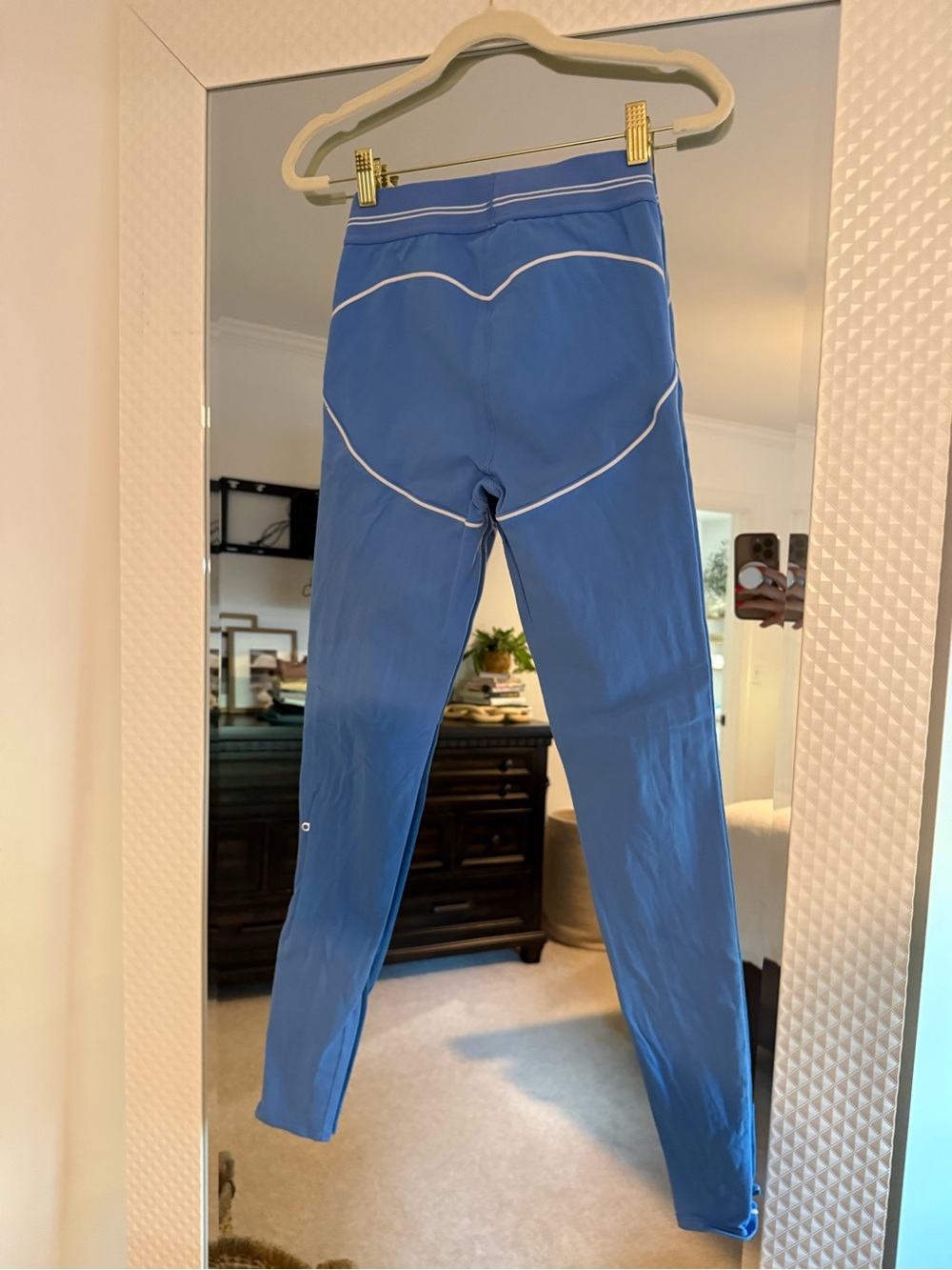 ALO Yoga Blue High-Waist Leggings with White Piping - Picture 2 of 3